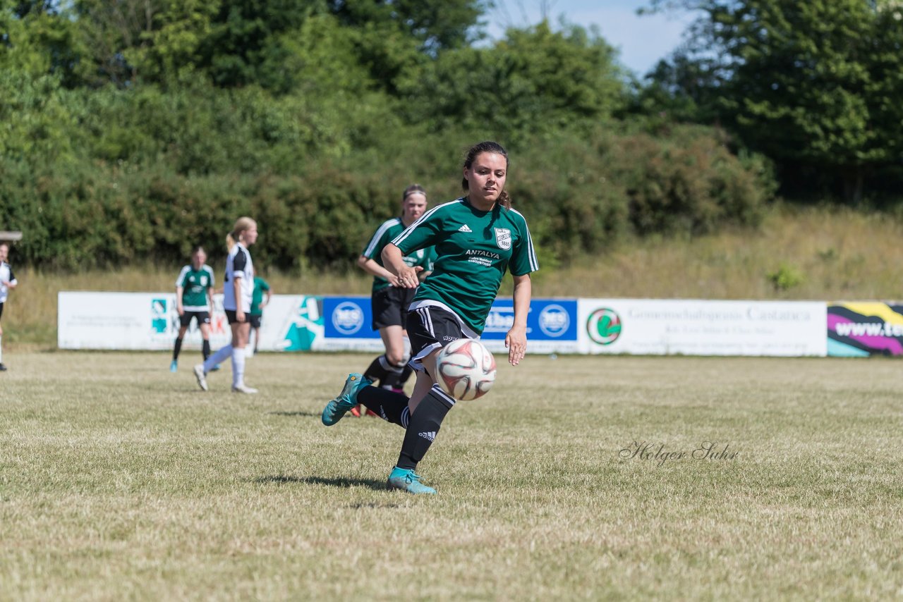 Bild 115 - wBJ TuRa Meldorf/Buesum - JFV Luebeck : Ergebnis: 1:0